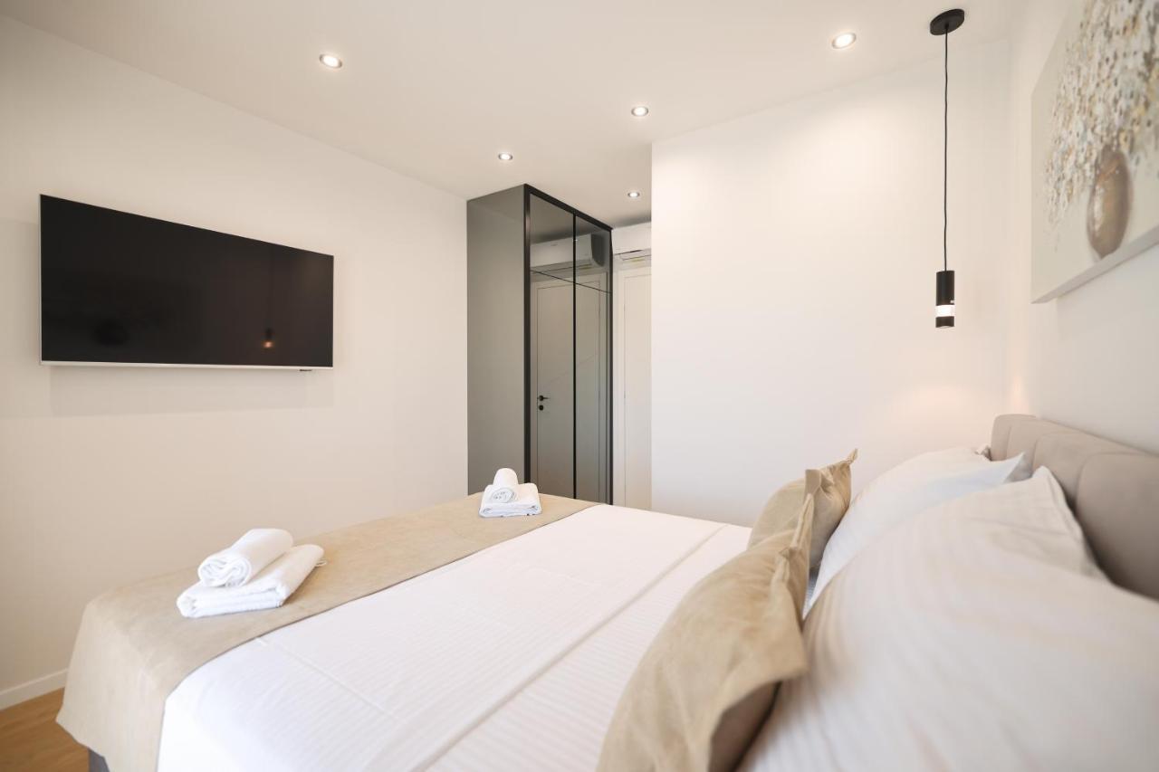 Leonardo Luxury Residence 2 Penthouse With Jacuzzi Zadar Exteriör bild