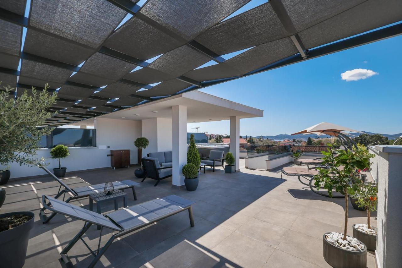 Leonardo Luxury Residence 2 Penthouse With Jacuzzi Zadar Exteriör bild