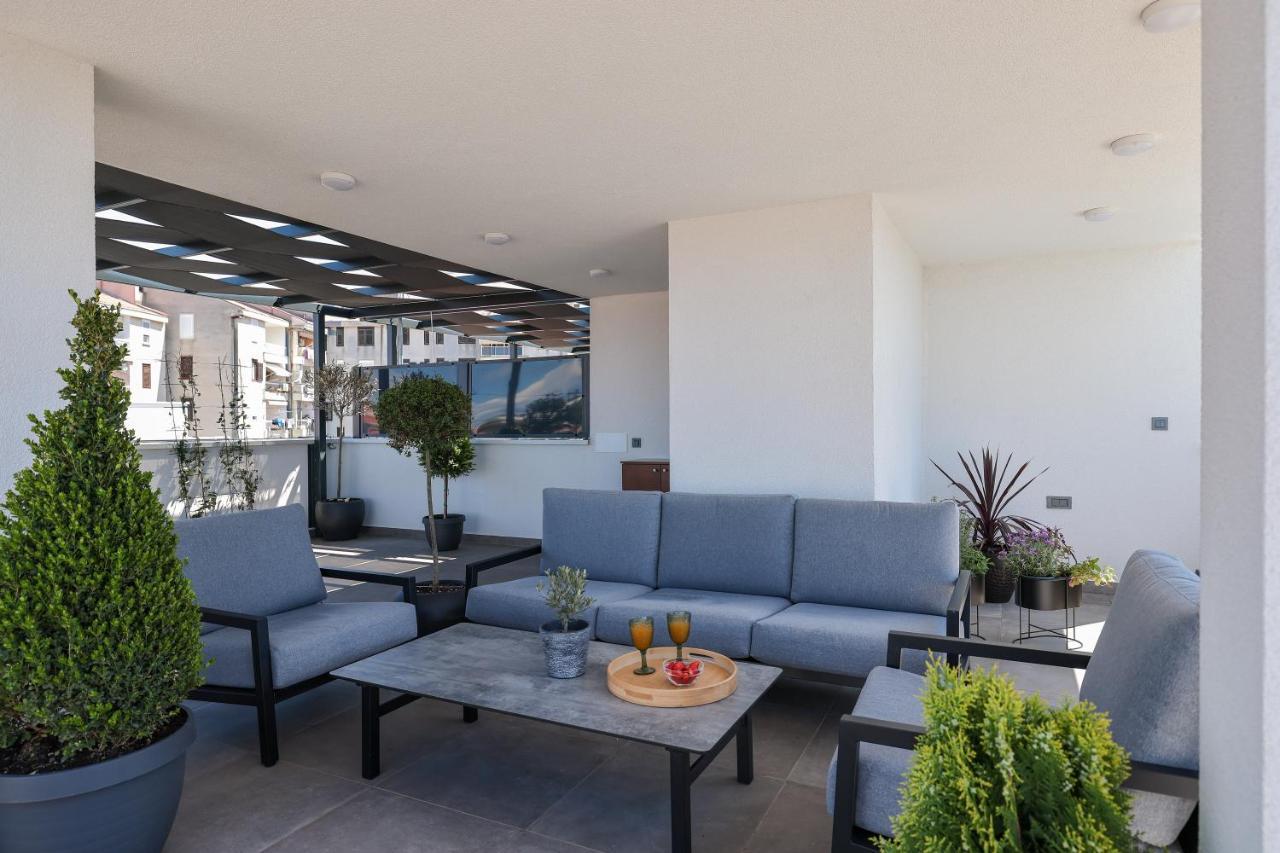 Leonardo Luxury Residence 2 Penthouse With Jacuzzi Zadar Exteriör bild