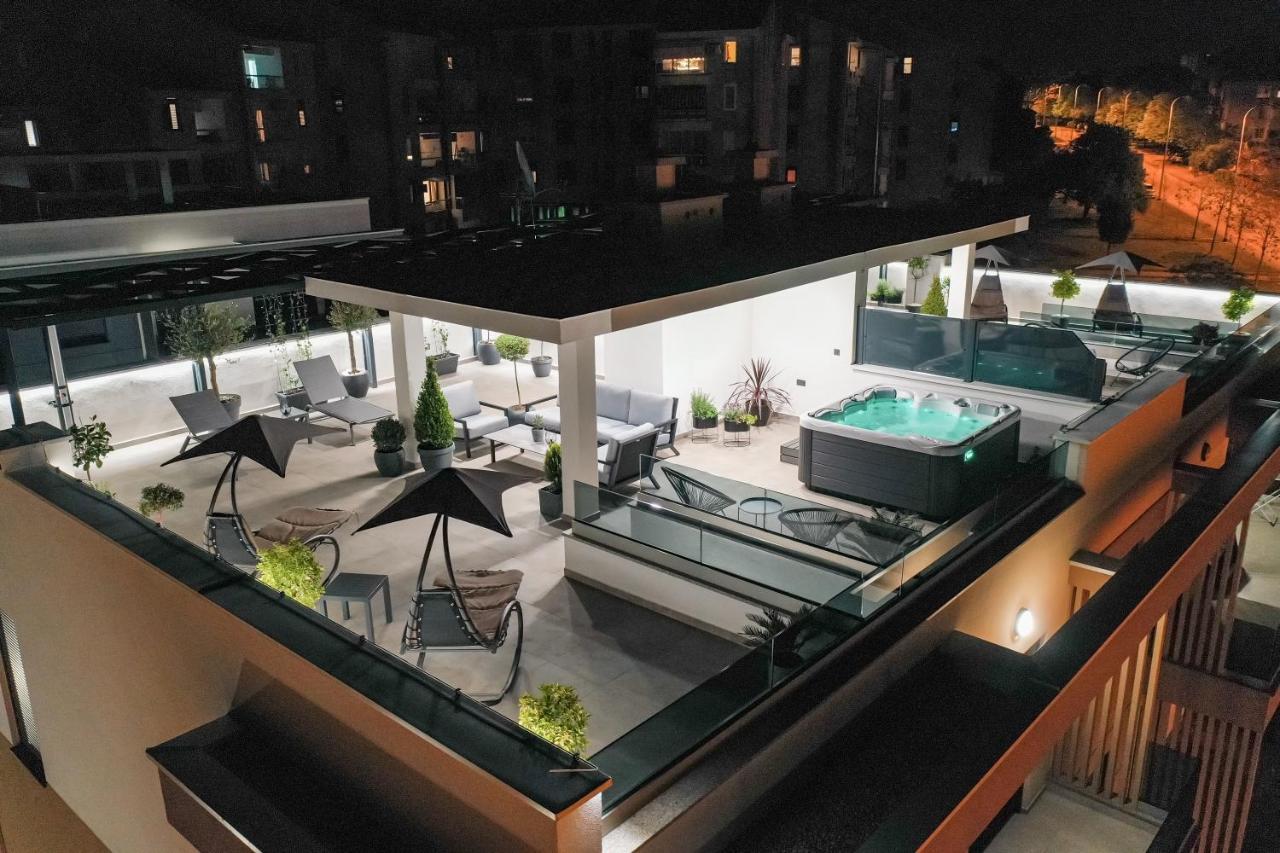 Leonardo Luxury Residence 2 Penthouse With Jacuzzi Zadar Exteriör bild