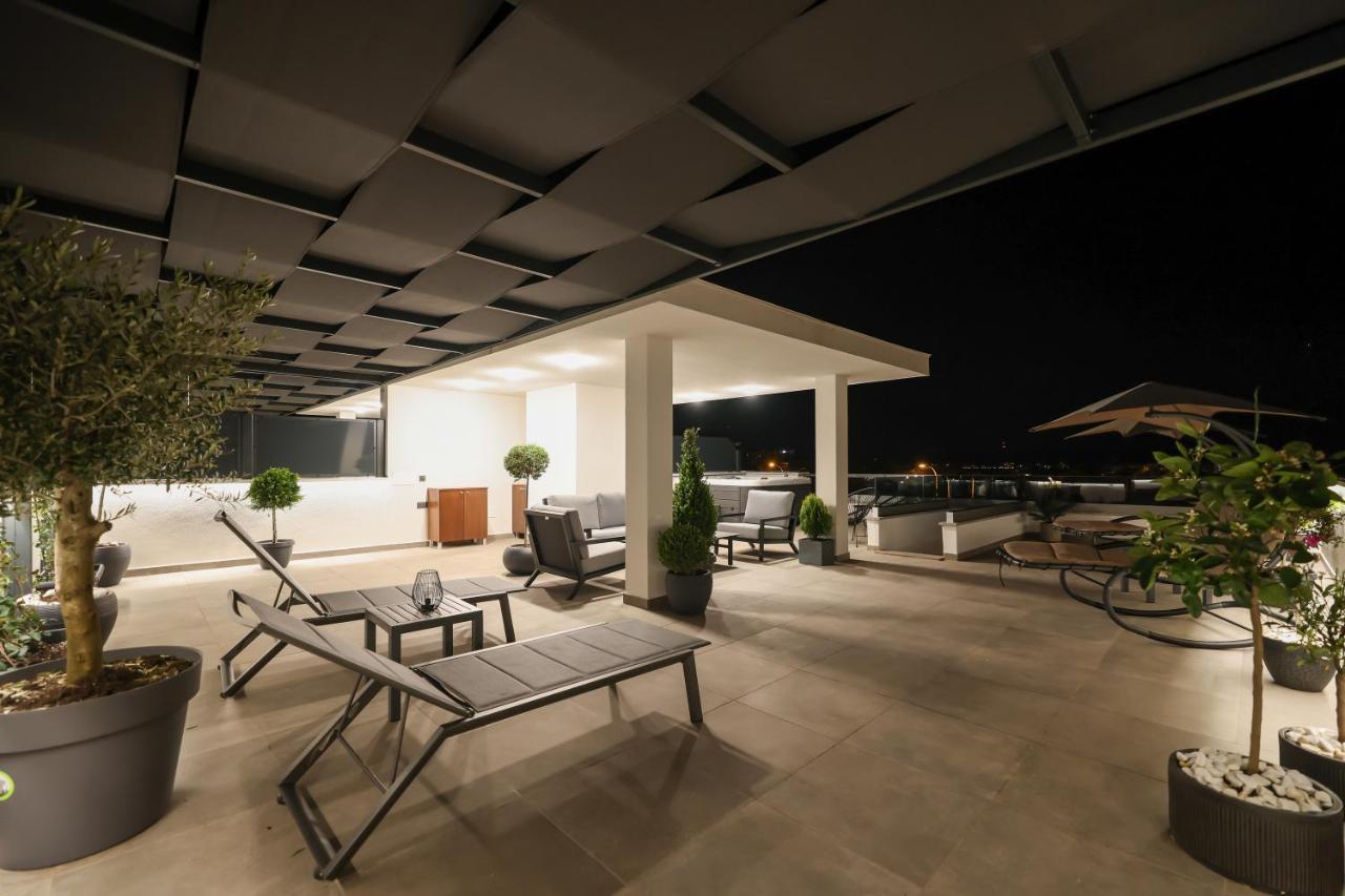 Leonardo Luxury Residence 2 Penthouse With Jacuzzi Zadar Exteriör bild